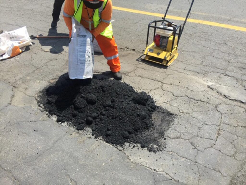 Venta de Asfalto en Frío saco 25 kilos - Asfaltoque Listo para usar